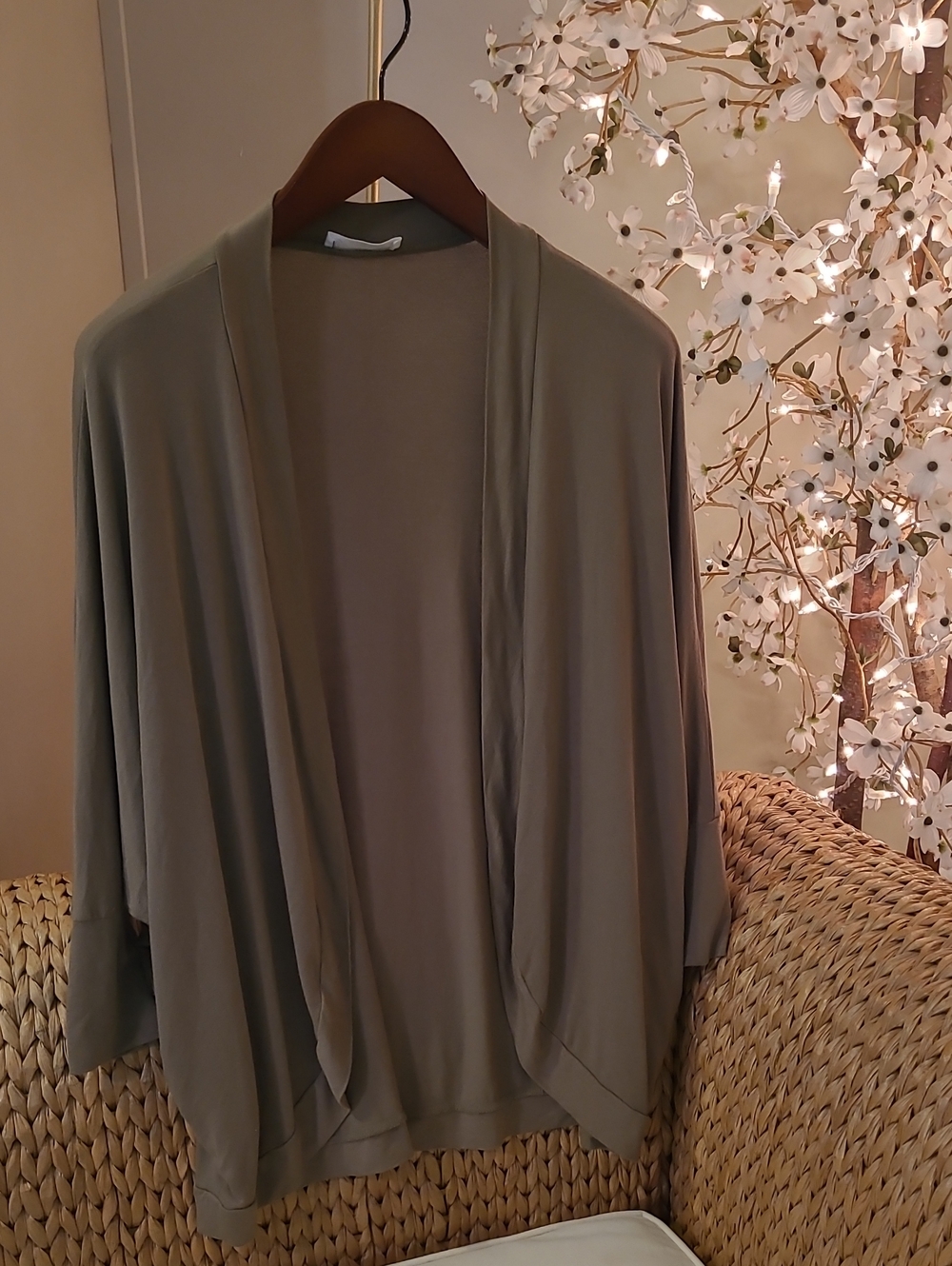 Women’s Open-Front Lightweight Cardigan - Olive Green
